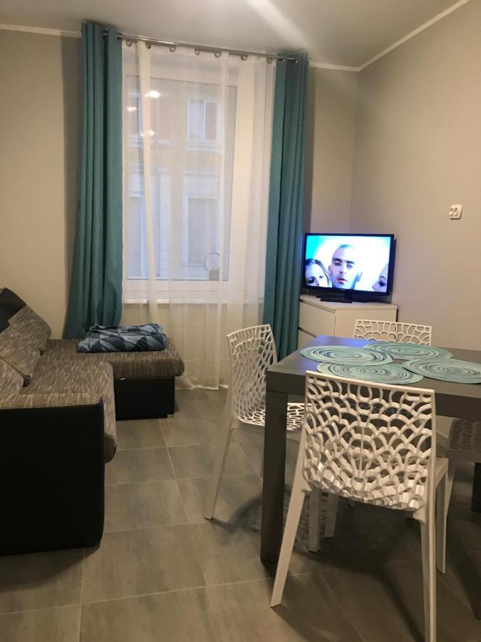 Apartament C18 Еленя-Гура Экстерьер фото