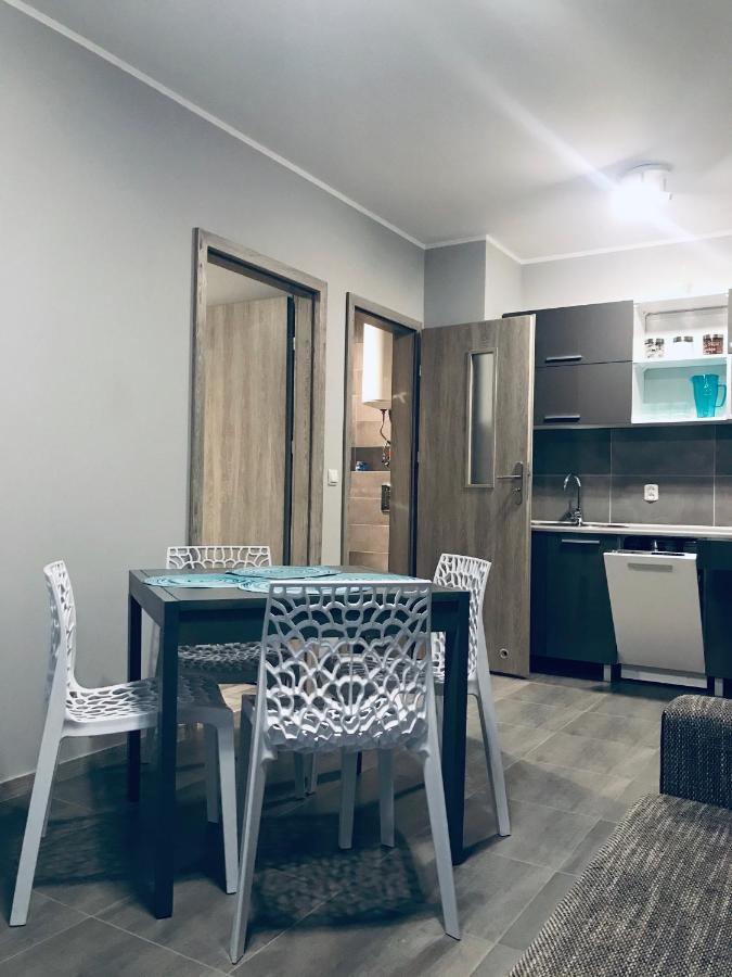 Apartament C18 Еленя-Гура Экстерьер фото
